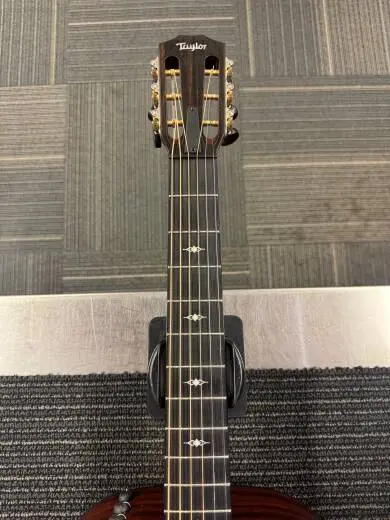 Taylor Guitars - 322E 12FRT VCL 2